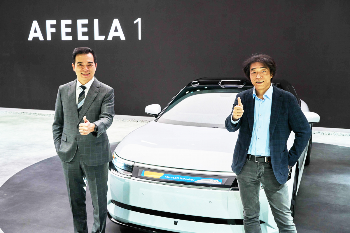 友达携手Sony Honda Mobility惊艳CES2025