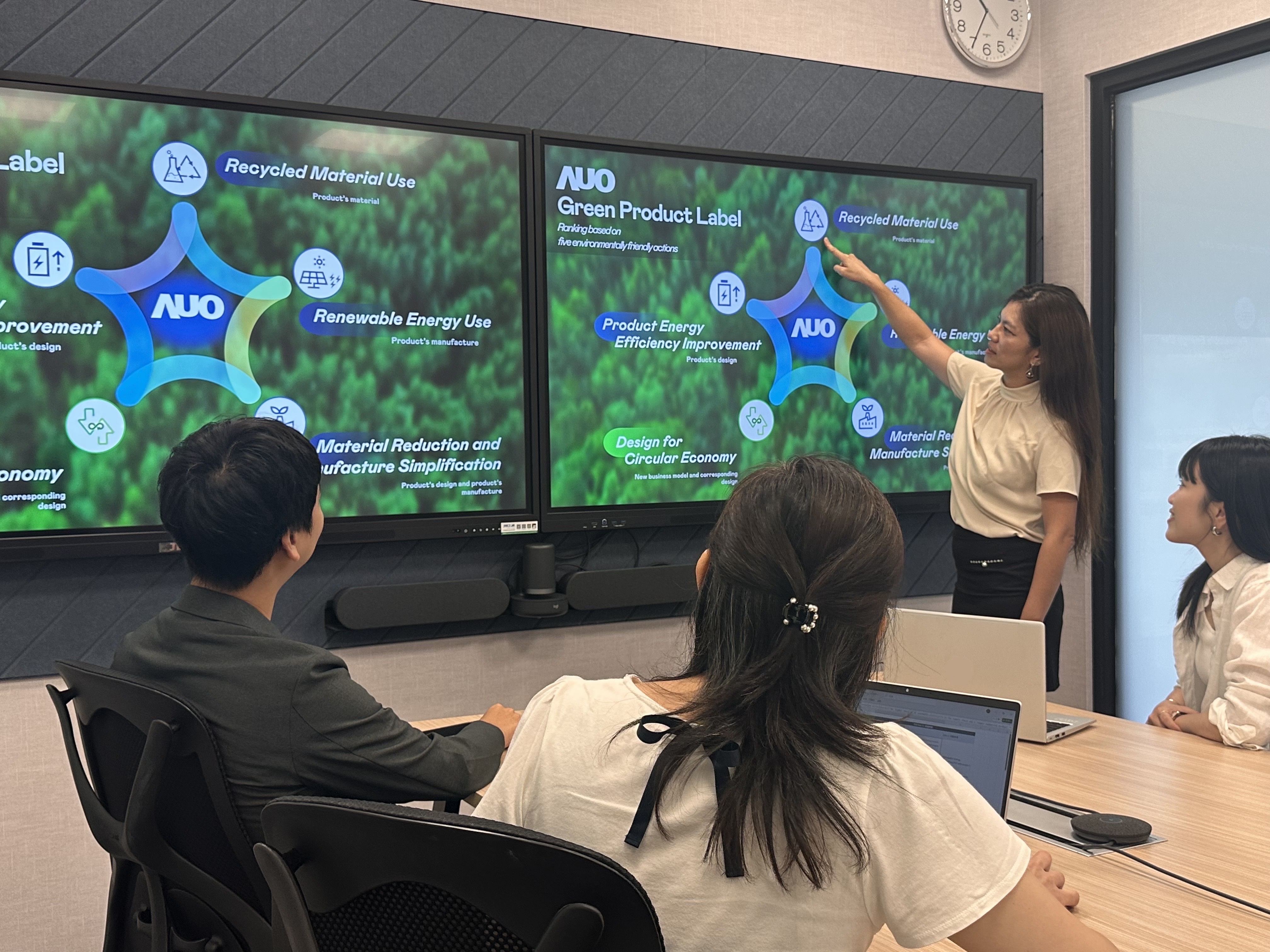 AUO Took the Global Stage at SID to Present Its Low-Carbon Product Management Methodology, Driving Green Business Opportunities Through Innovation
